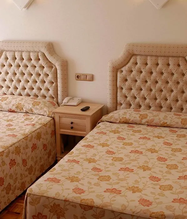 Hotel Julia-1